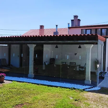 بيت للعطل A Santiaga En Costa Da Morte Cabana de Bergantiños
